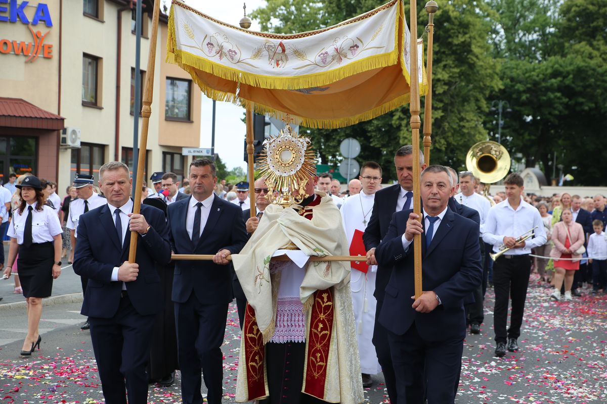 Kliknij!